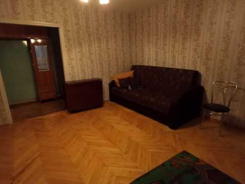 квартира за адресою Незалежності бульв. (50 років Жовтня), 12