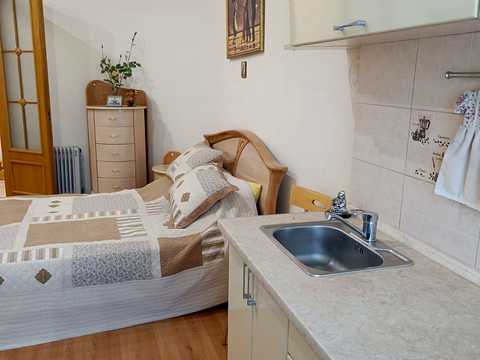 квартира за адресою Старокозацька вул. (Комсомольська), 74а