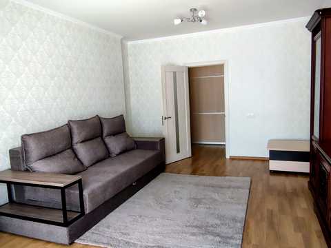 квартира за адресою Академіка Глушкова просп., 9-В