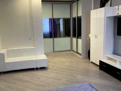 квартира за адресою Композитора Мейтуса вул., 4