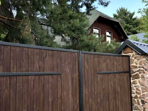 дом по адресу Анатолія Солов'яненка ул.