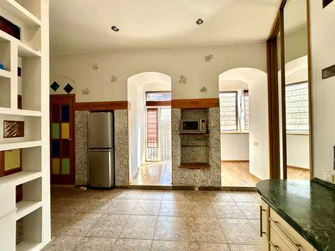 квартира за адресою Братська вул., 5