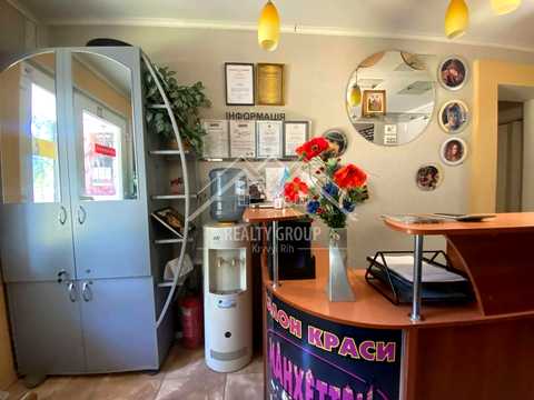 комерційна за адресою Соборності вул. (Косіора), 30