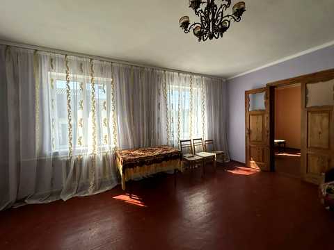 будинок за адресою Дачна, 10