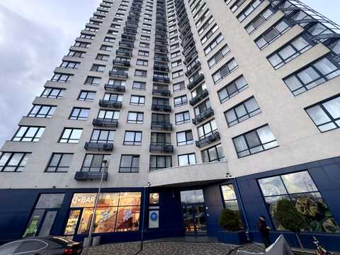 квартира за адресою Зарічна вул., 1-В