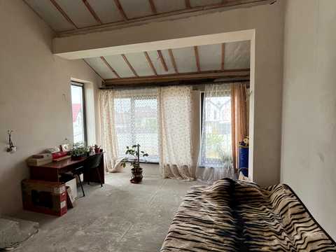 комерційна за адресою Кошова вул., 51