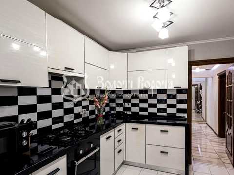 квартира за адресою Драгоманова вул., 5