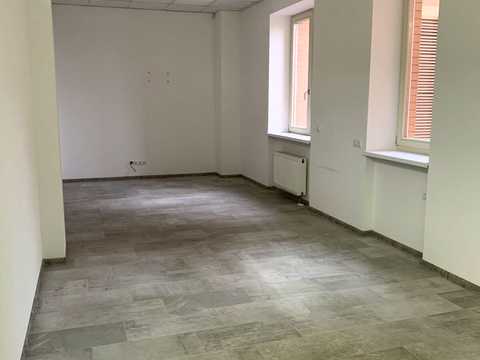 комерційна за адресою Лабораторний пров., 6