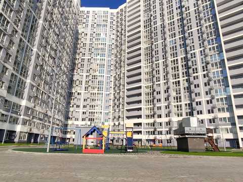 квартира по адресу Ревуцкого ул., 40-В