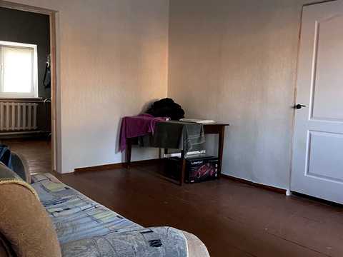 дом по адресу Центральна