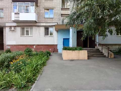 квартира за адресою Квартальна вул. (Гладкова), 4