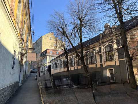квартира за адресою Августина Волошина вул., 45