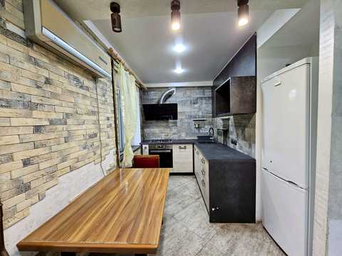 квартира по адресу Леся Курбаса просп., 12-А
