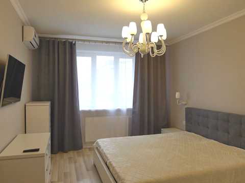 квартира за адресою Воскресенська вул., 18