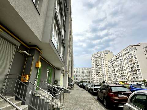 комерційна за адресою Тернопільська вул., 21-К