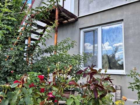 дом по адресу миру