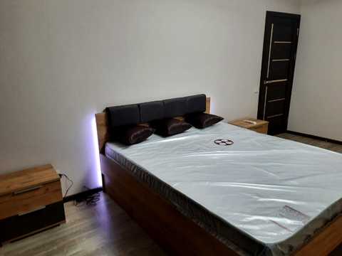 квартира по адресу Драгоманова, 42