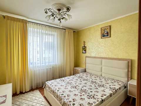 квартира за адресою Гетьмана Павла Полуботка вул., 11