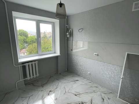 квартира за адресою Водопровідна вул., 32