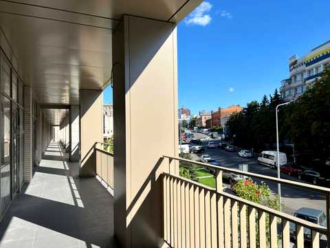 коммерческая по адресу 93-ї Холодноярської Бригади ул., 4а