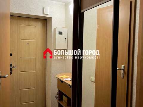 квартира за адресою Бочарова вул., 16
