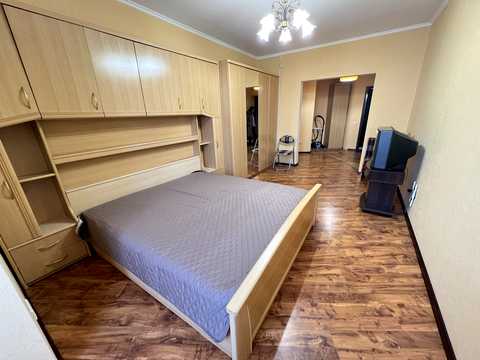 квартира за адресою Миколи Бажана просп., 1-М