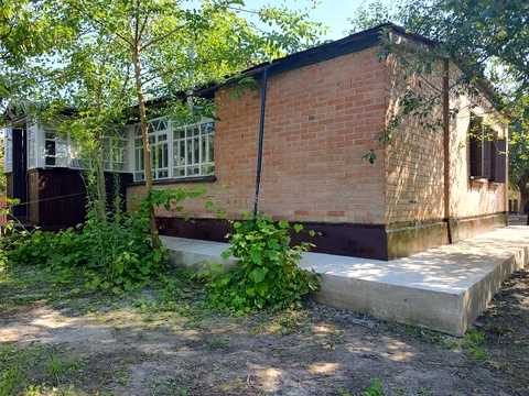 дом по адресу Центральна ул., 1