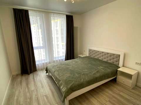 квартира за адресою Залізнична вул., 7