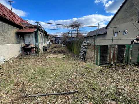 ділянка за адресою Фізкультурна