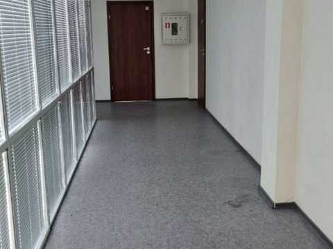 комерційна за адресою Космічна вул., 45а