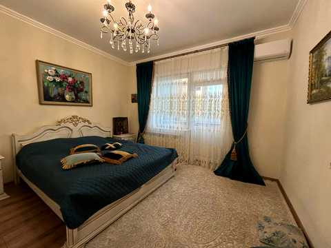 квартира за адресою Августина Волошина вул., 3-А