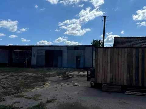 комерційна за адресою Межева, 1
