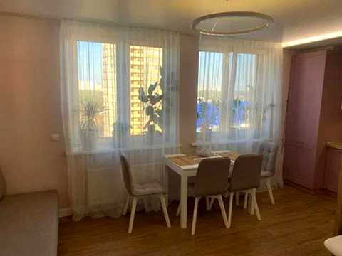 квартира за адресою Оксамитова вул., 20