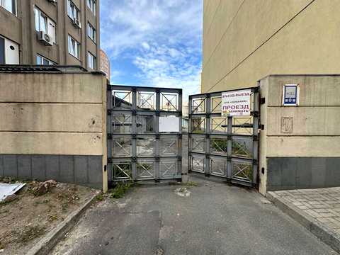 комерційна за адресою Ламана вул., 17