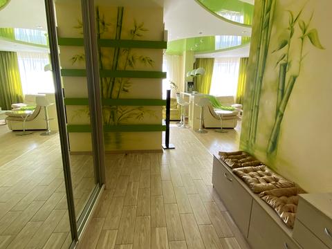 квартира за адресою Героїв полку "Азов" вул. (Маршала Малиновського), 8