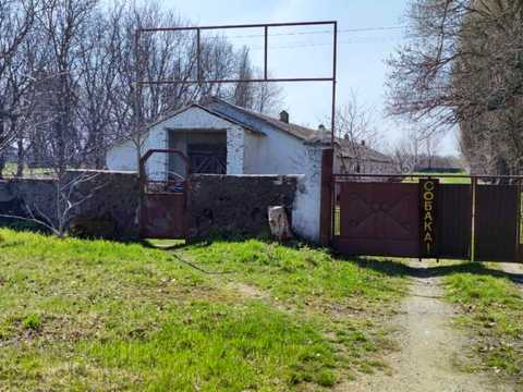 комерційна за адресою Чкалова, 3
