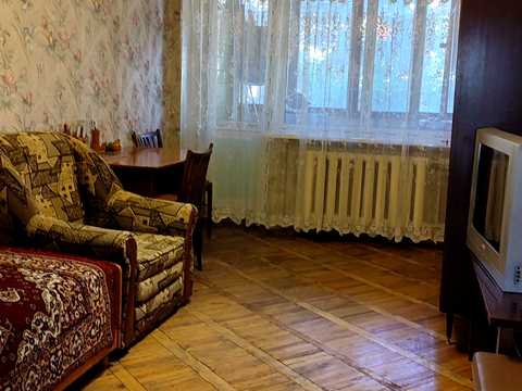 кімната за адресою Кирилівська вул. (Фрунзе), 152