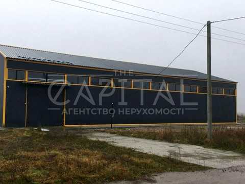 комерційна за адресою вул. Братів Кузьменків, 1