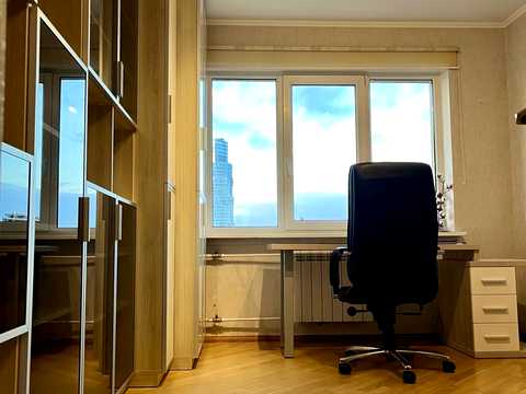 квартира за адресою Панаса Мирного вул., 11