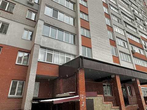 комерційна за адресою Михайла Грушевського вул., 21