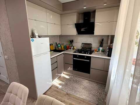 квартира по адресу Закам'яна, 3