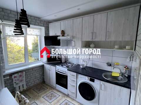 квартира за адресою Пархоменка вул., 8