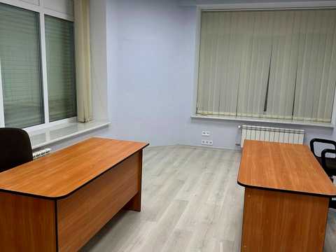 комерційна за адресою Михайла Котельникова вул., 35