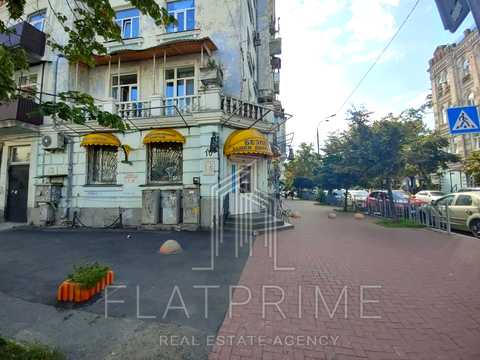 комерційна за адресою Братська вул., 10