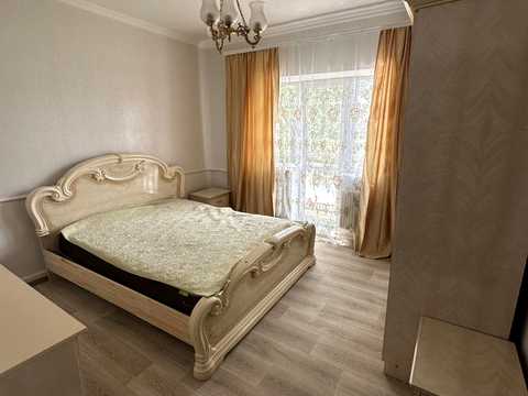дом по адресу Киев, Сосновая ул.