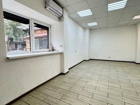 коммерческая по адресу Проспект Гагаріна, 10А