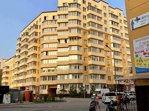 квартира за адресою Бишівська вул., 14-14А