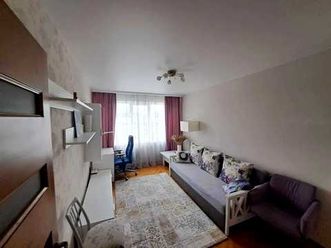 квартира за адресою Андрія Малишка вул., 3