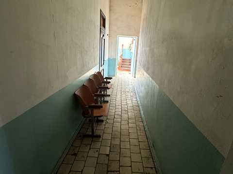 комерційна за адресою смт. Великі Бірки, Шкільна вул., 1