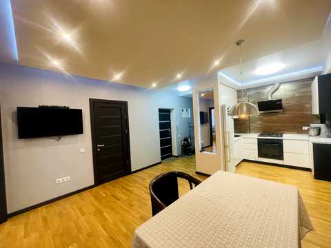 квартира за адресою Миру просп., 25